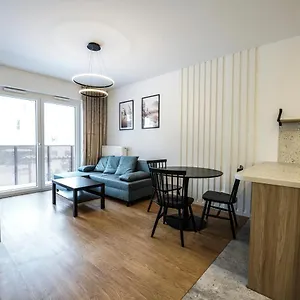 apartament-wichrowa-6c.hotelswroclaw.com/