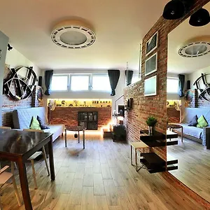 apartament-fokus.krakowhotelspoland.com/